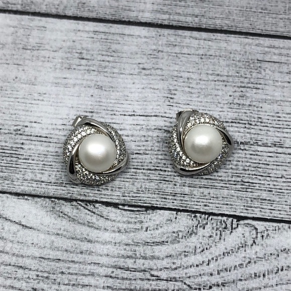 Sterling silver 925 POST ONLY genuine culctured pearl glam statement earrings. - Picture 2 of 6
